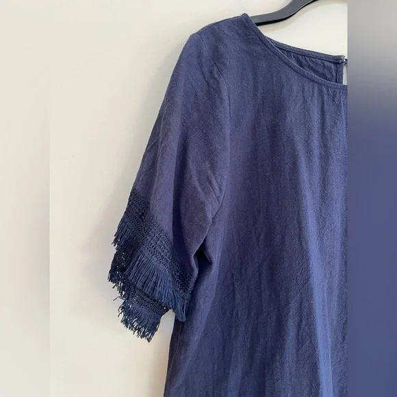 Umgee Cotton Short Sleeved T-Shirt Fringe Hem Dress in Navy Blue, size L - Picture 3 of 8